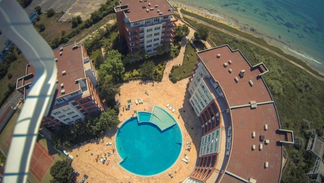 Riviera Fort Sea view Ravda Exterior foto